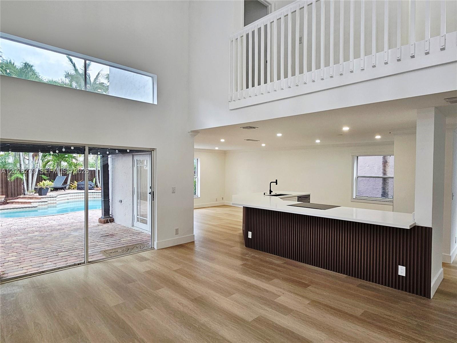 SILVER LAKES PHASE III RE - Residential