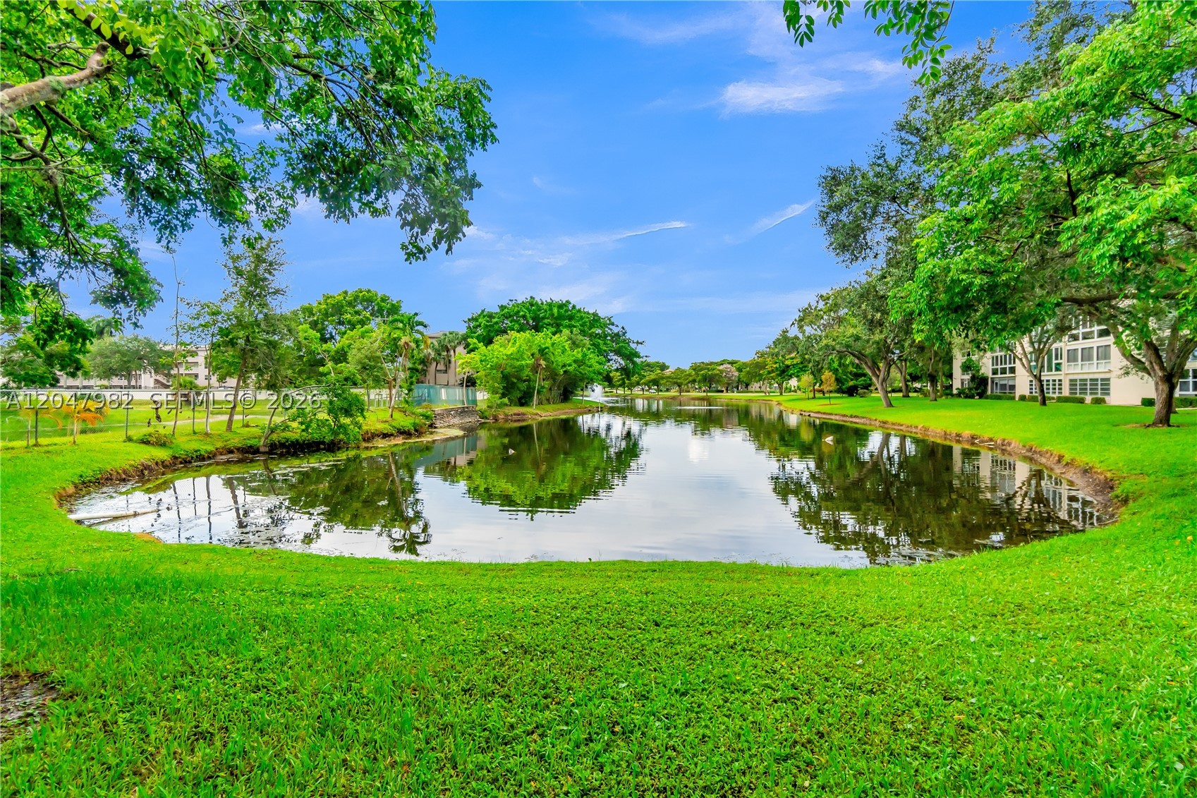 LUCAYA VILLAGE 2-E CONDO - Residential