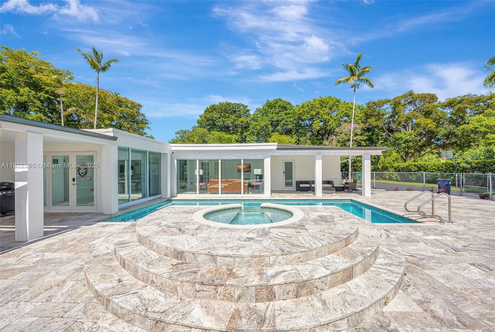 KILLIAN HEIGHTS - Residential