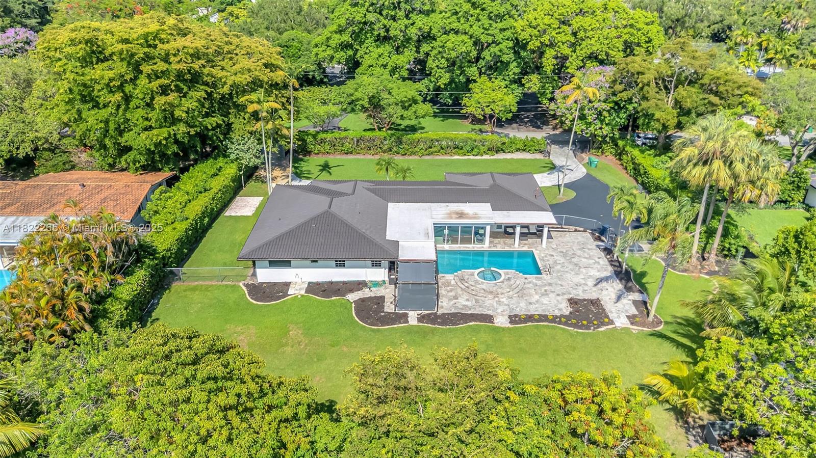 KILLIAN HEIGHTS - Residential