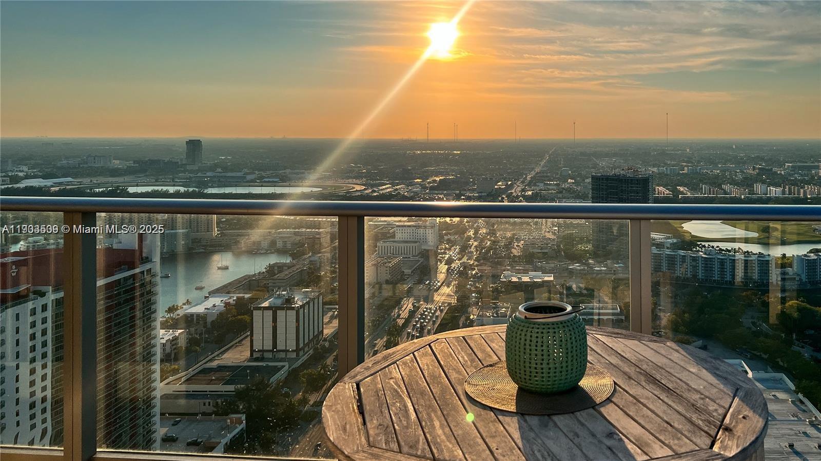 Enjoy breathtaking views from this stunning 2-bed, 2-bath penthouse in a prime location. This top-floor unit boasts an open layout, modern finishes, and plenty of natural light. The spacious bedrooms offer comfort and privacy, while the updated kitchen is perfect for entertaining. Enjoy the views from the private rooftop terrace. Building amenities include a pool, gym, and more. Investors and short-term rental owners welcome—no rental restrictions! Unit comes fully furnished ready for immediate move in or rentals. Don’t miss this rare opportunity.