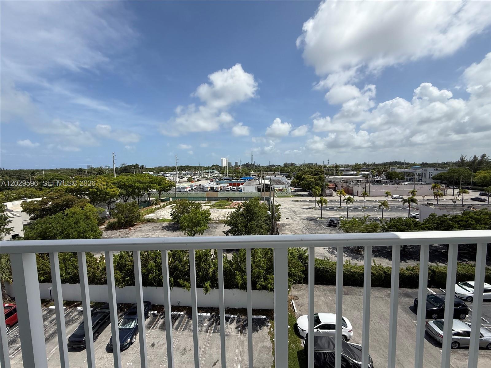 TALL TREES CONDO - Residential