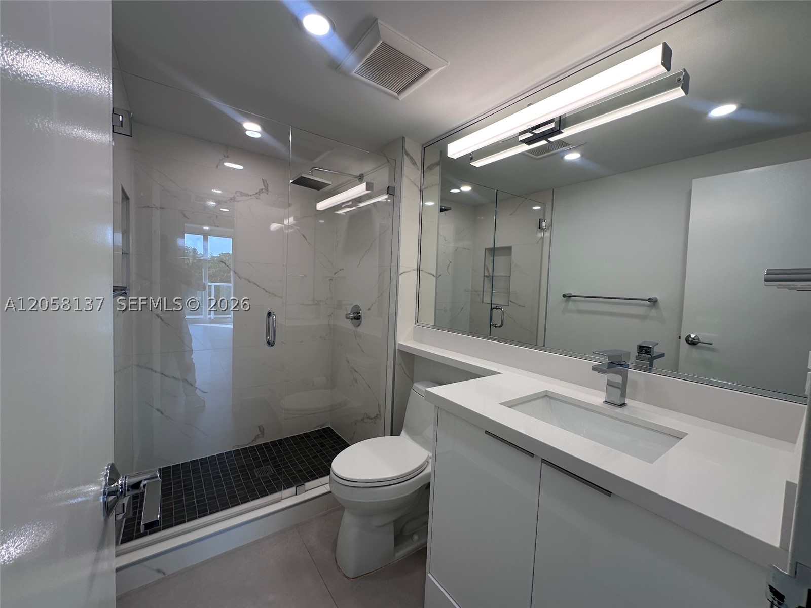 ARLEN HOUSE EAST CONDO - Residential