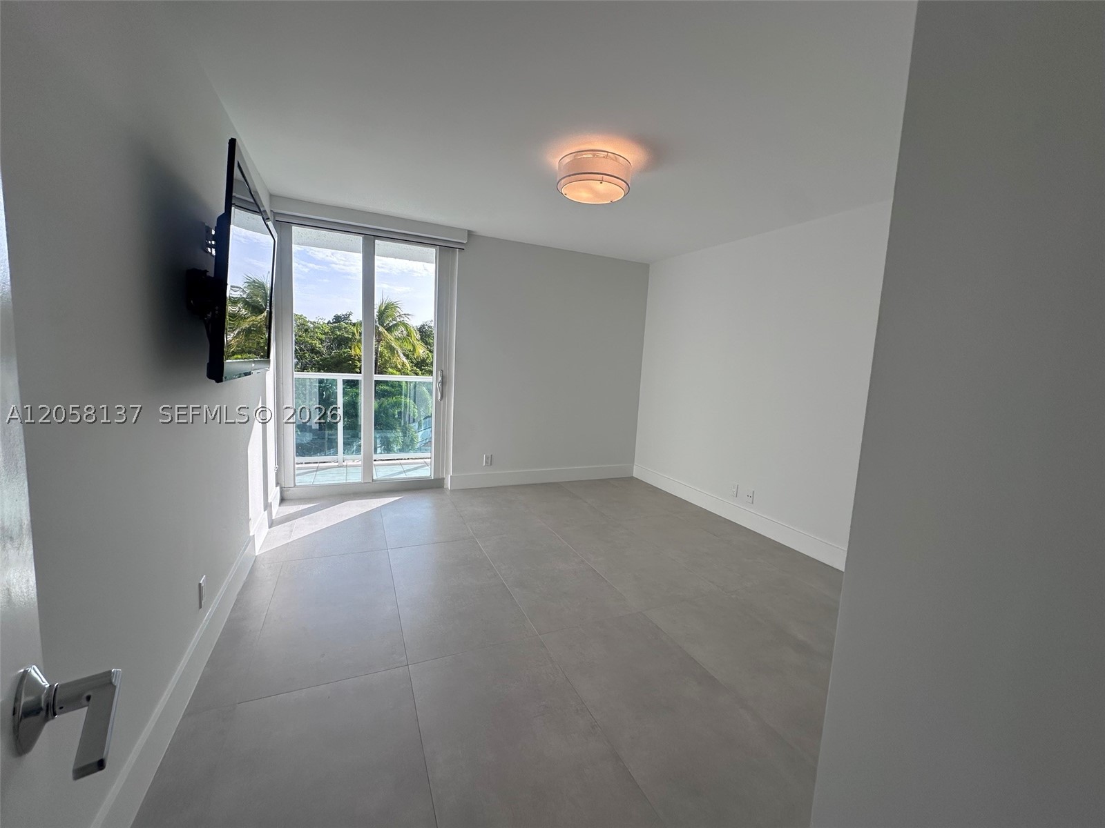 ARLEN HOUSE EAST CONDO - Residential