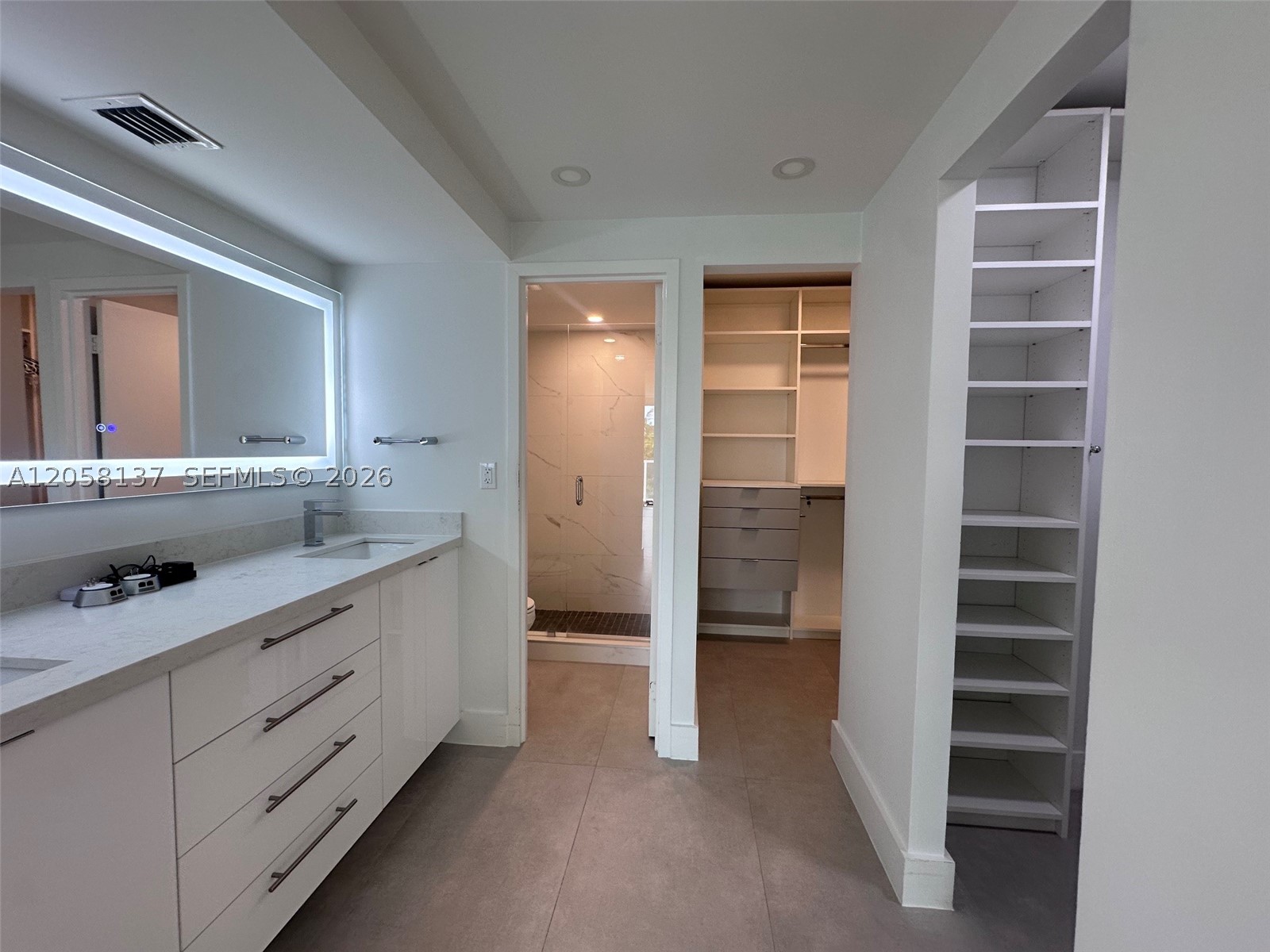ARLEN HOUSE EAST CONDO - Residential