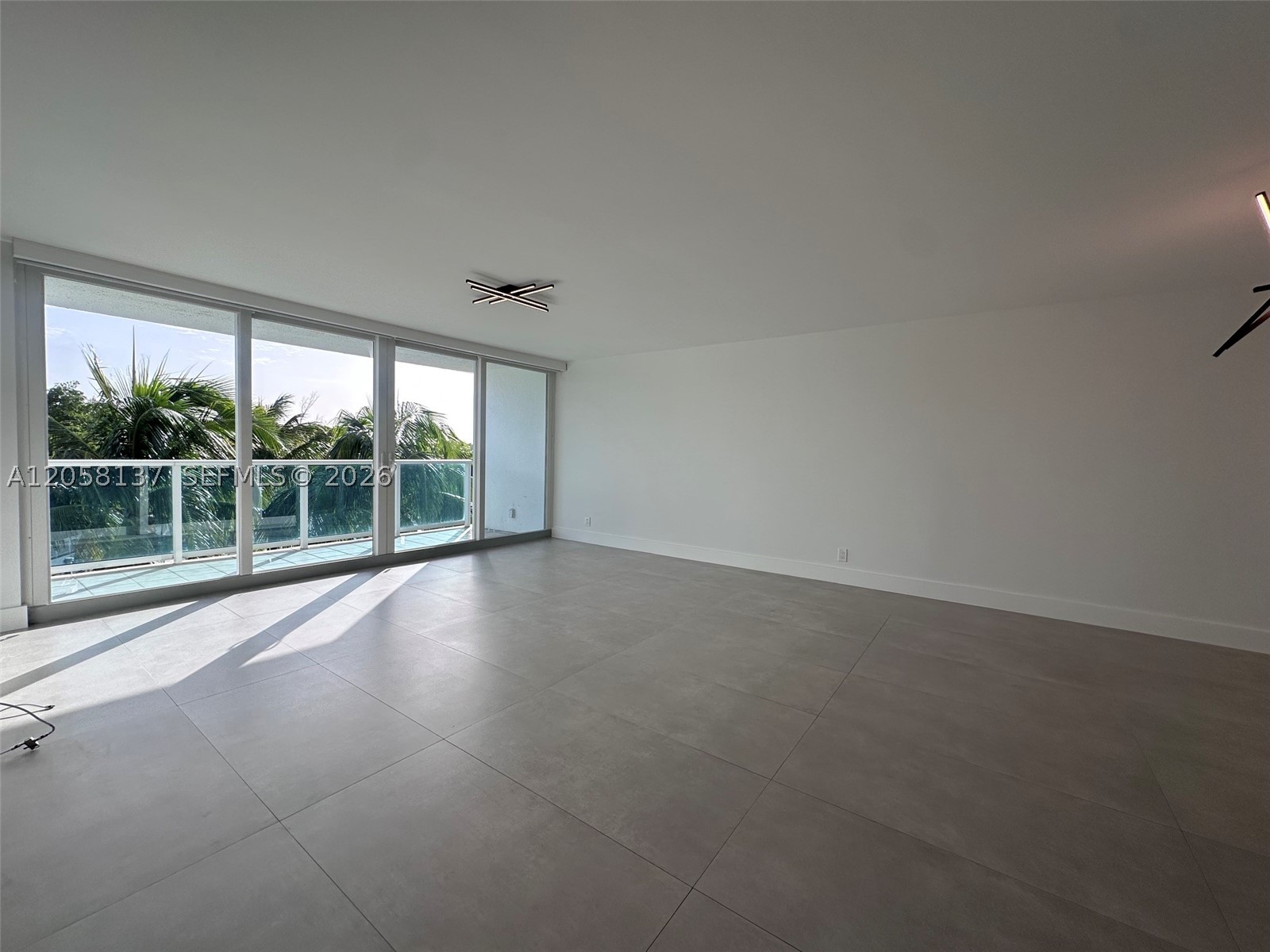 ARLEN HOUSE EAST CONDO - Residential