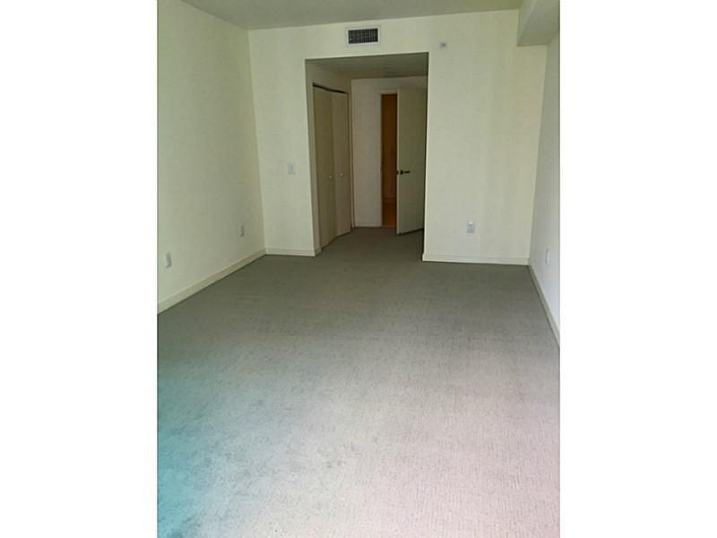 MILLECENTO - Residential Lease