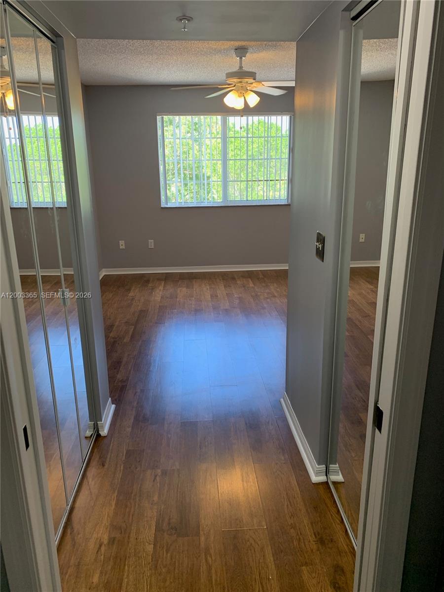 GRAND VIEW AT CRESTWOOD C - Residential