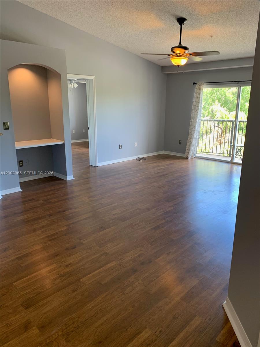 GRAND VIEW AT CRESTWOOD C - Residential