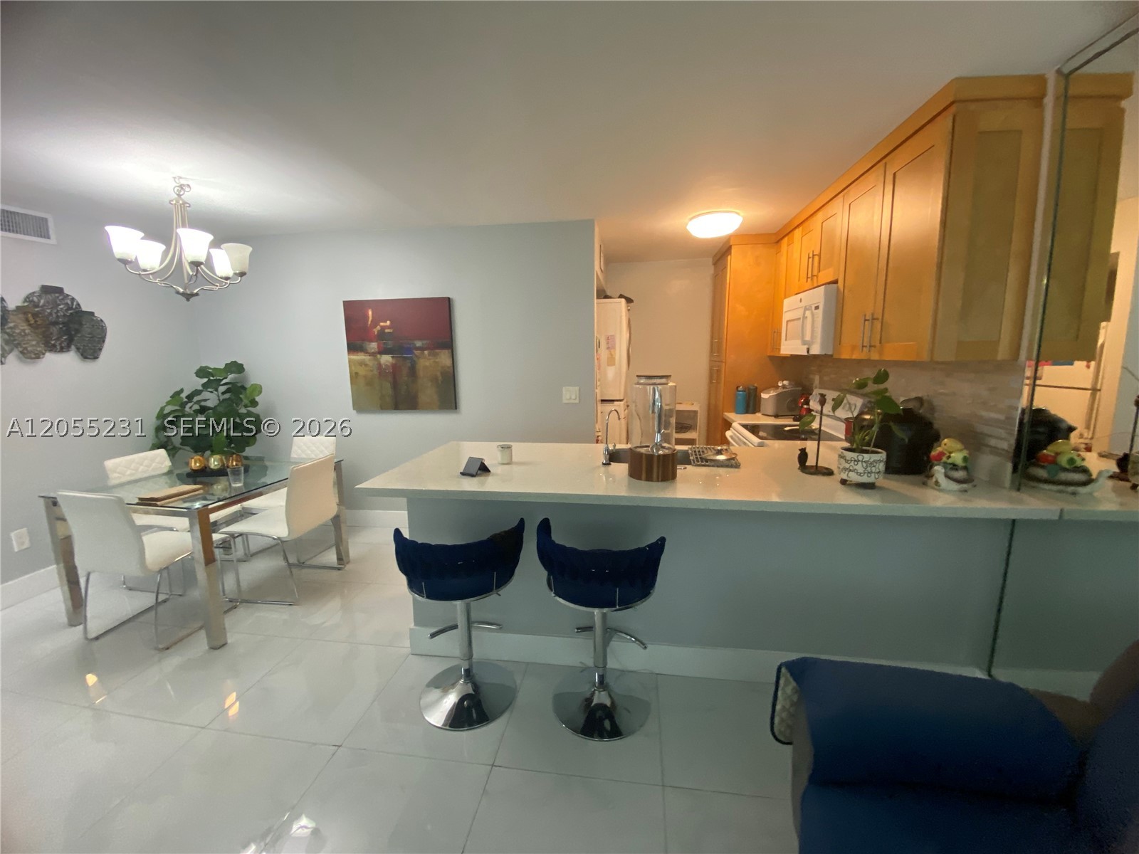 LAGO GRANDE ONE CONDO - Residential