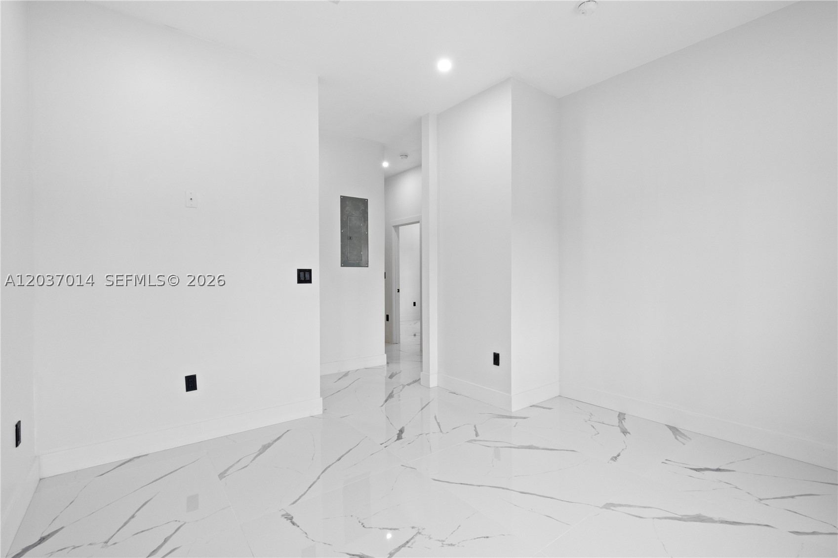 BETTY LU HOMESITES - Residential