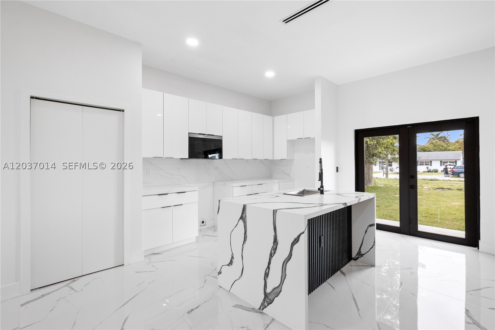 BETTY LU HOMESITES - Residential