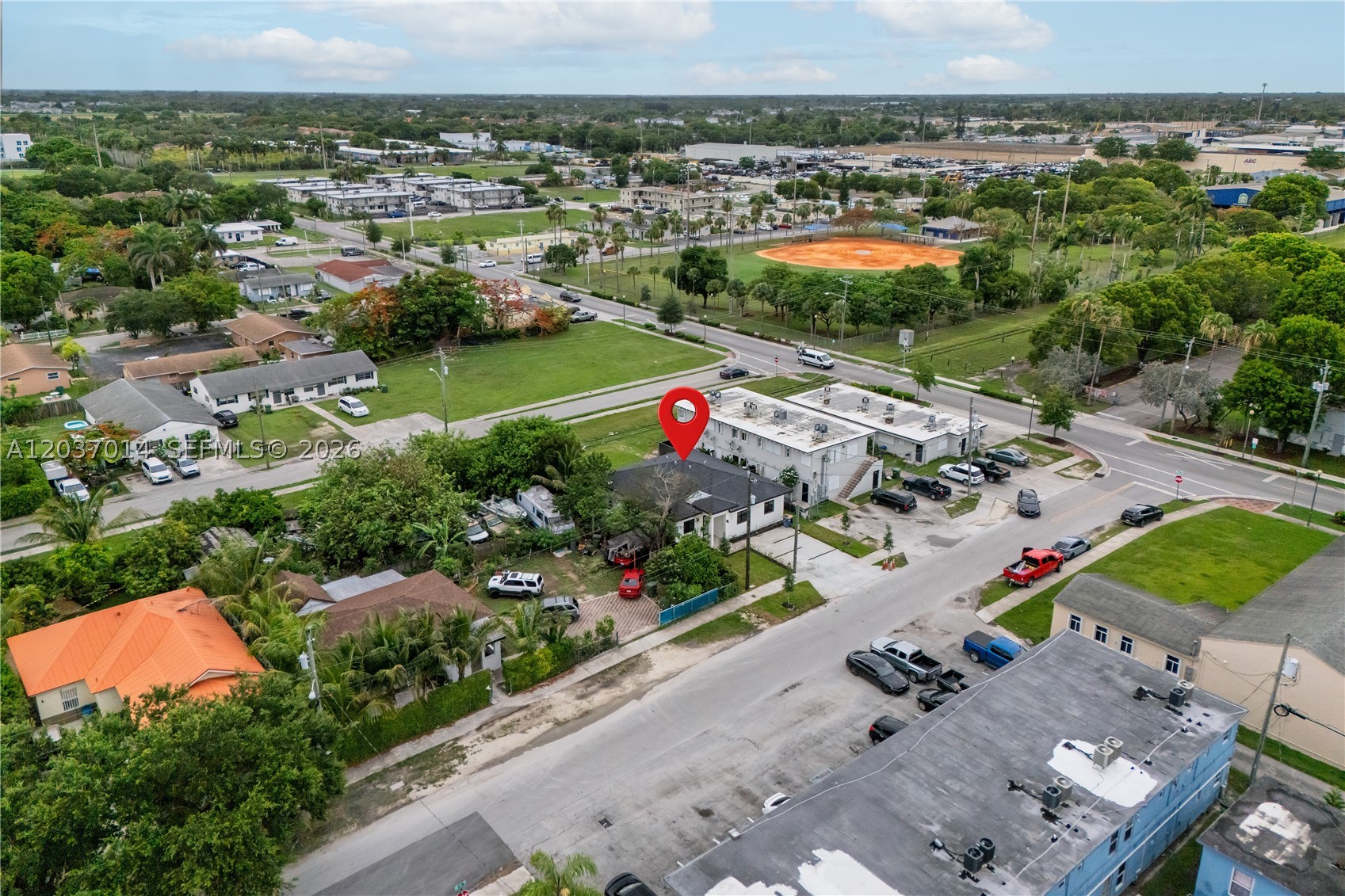 BETTY LU HOMESITES - Residential