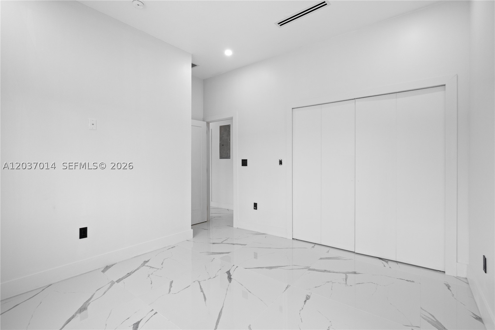 BETTY LU HOMESITES - Residential