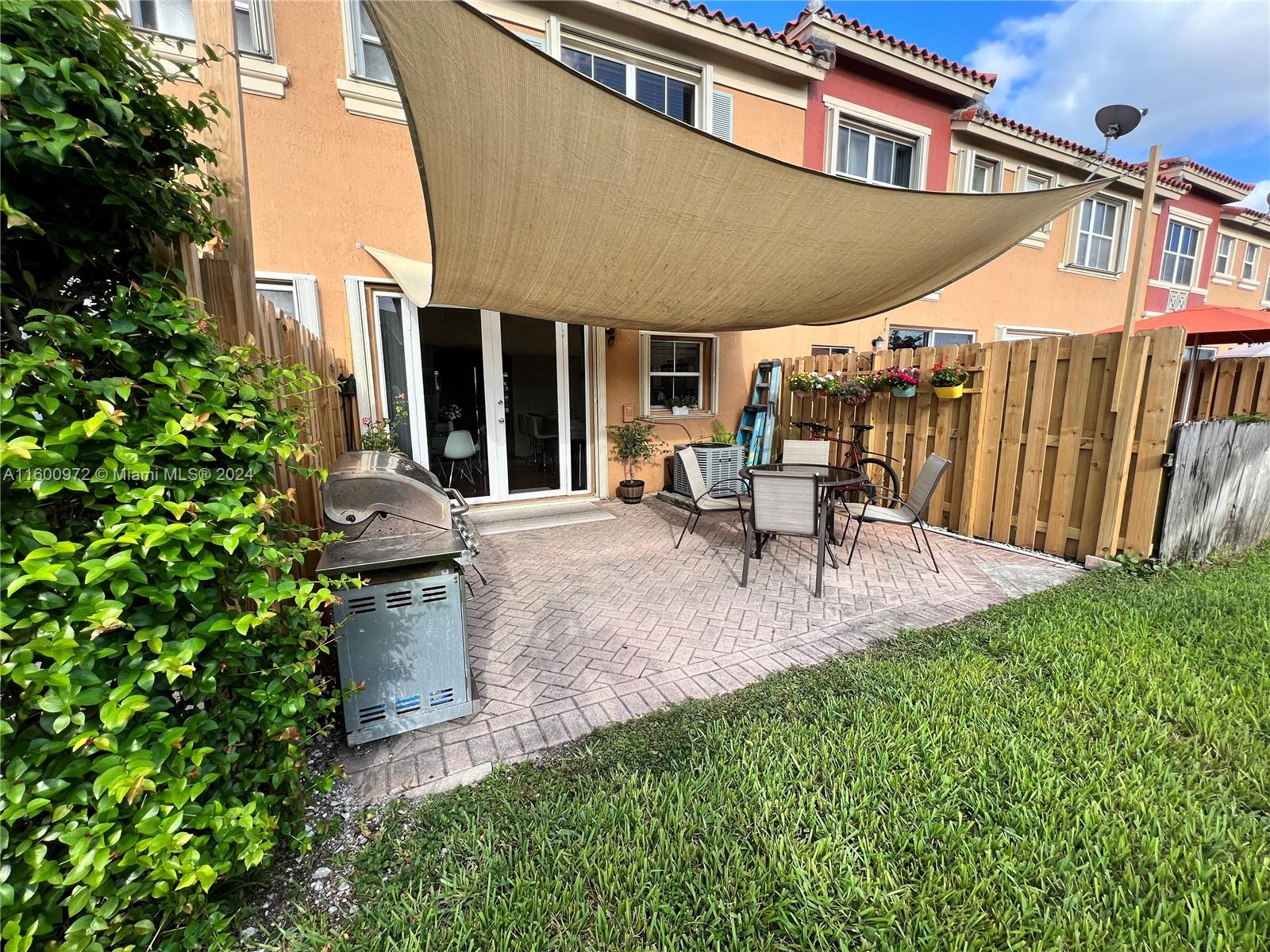 THE GATES AT DORAL ISLES - Residential Lease