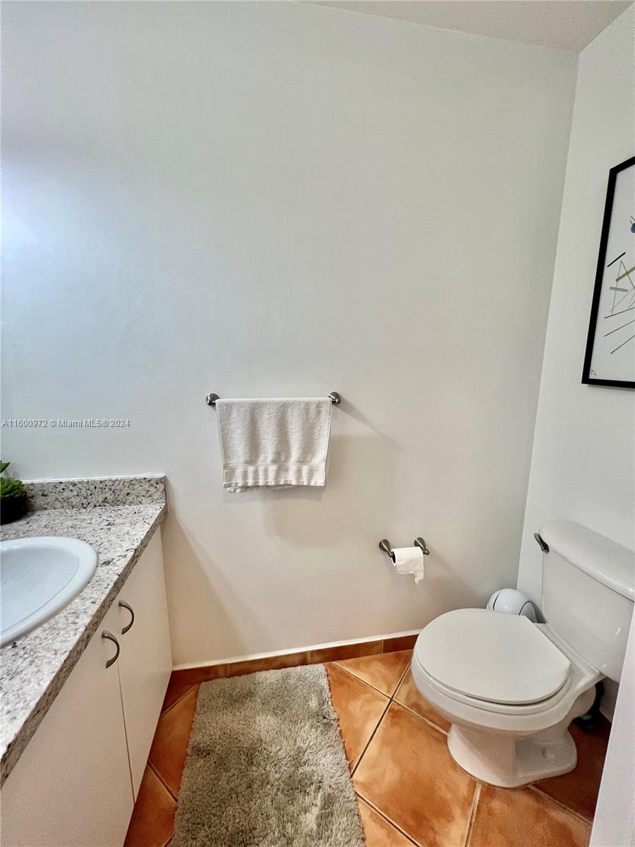 THE GATES AT DORAL ISLES - Residential Lease