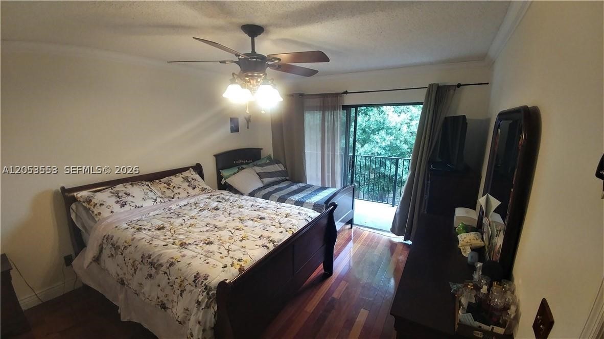 VISCONTI CONDO - Residential