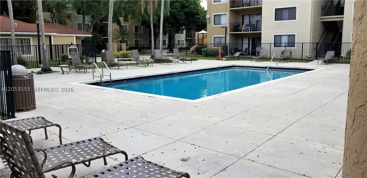 VISCONTI CONDO - Residential