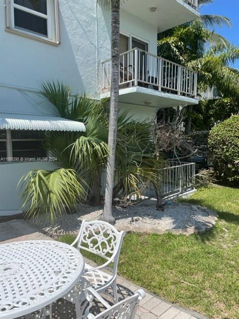 3862 BLDG CONDO - Residential Lease