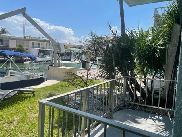 3862 BLDG CONDO - Residential Lease