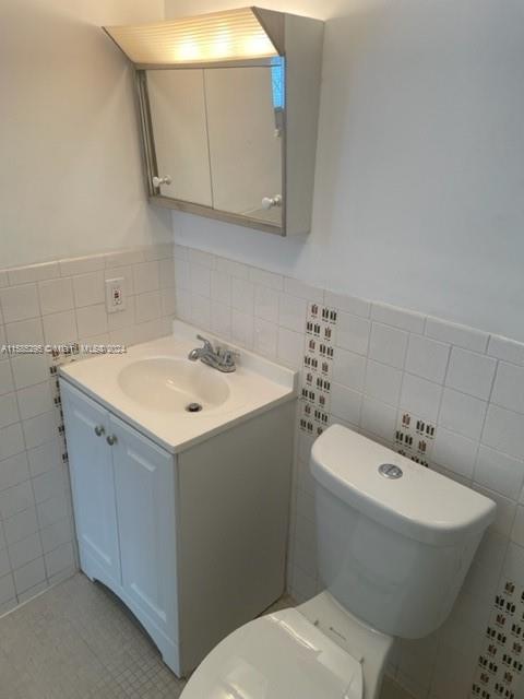 3862 BLDG CONDO - Residential Lease