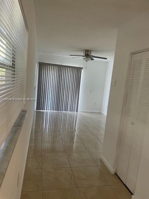 3862 BLDG CONDO - Residential Lease