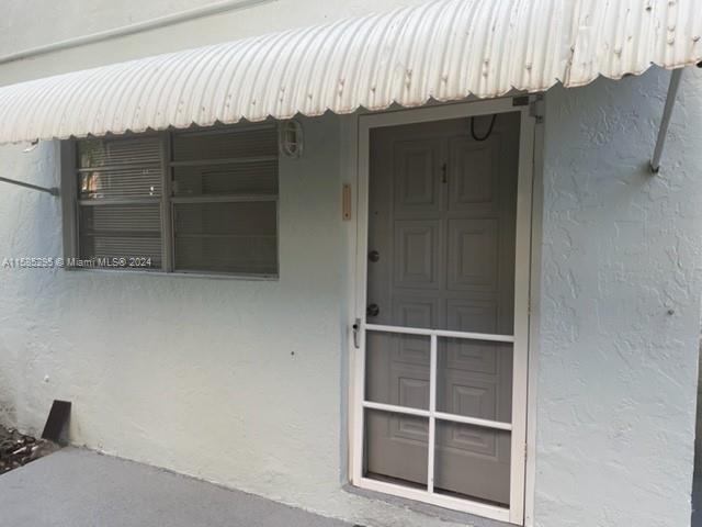 3862 BLDG CONDO - Residential Lease