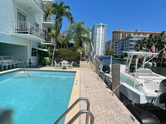 3862 BLDG CONDO - Residential Lease