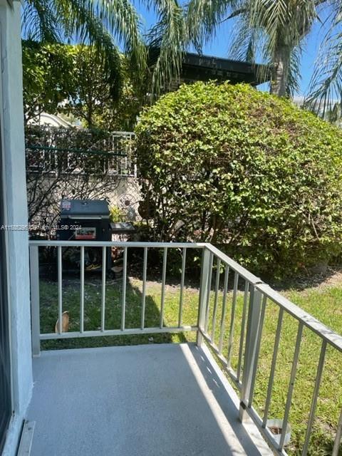 3862 BLDG CONDO - Residential Lease