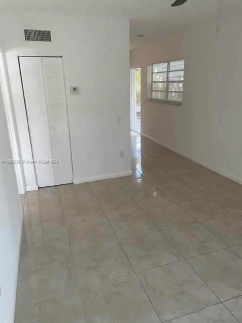 3862 BLDG CONDO - Residential Lease