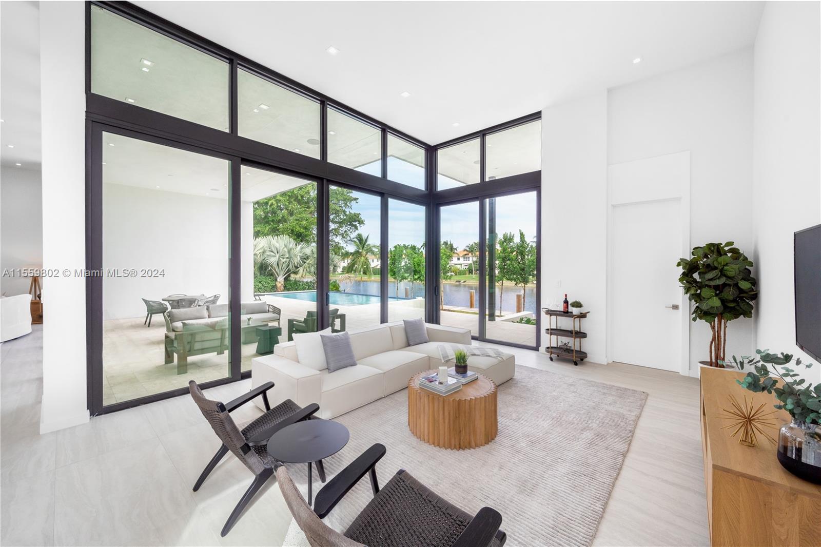 DIPLOMAT GOLF ESTATES ADD - Residential