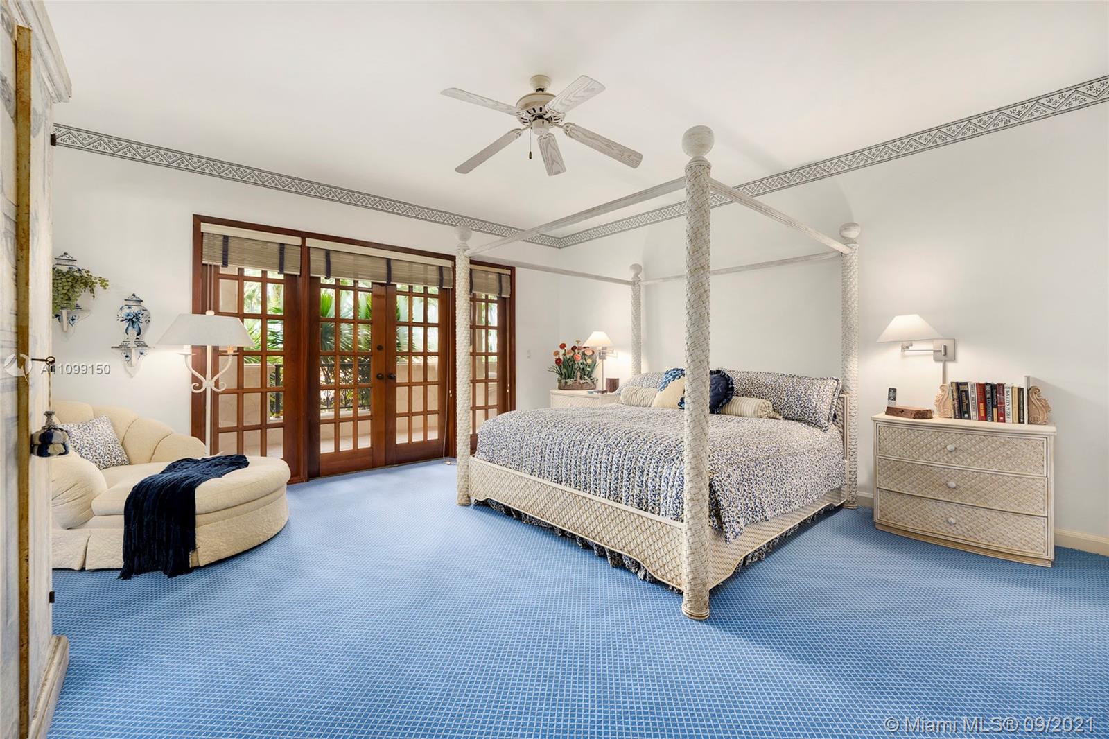 OCEANSIDE FISHER ISL COND - Residential
