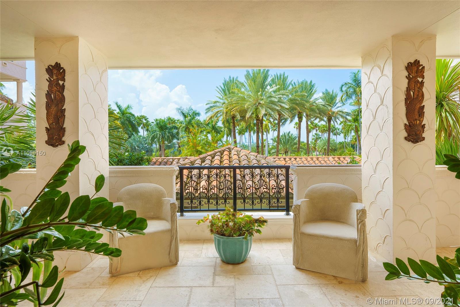 OCEANSIDE FISHER ISL COND - Residential