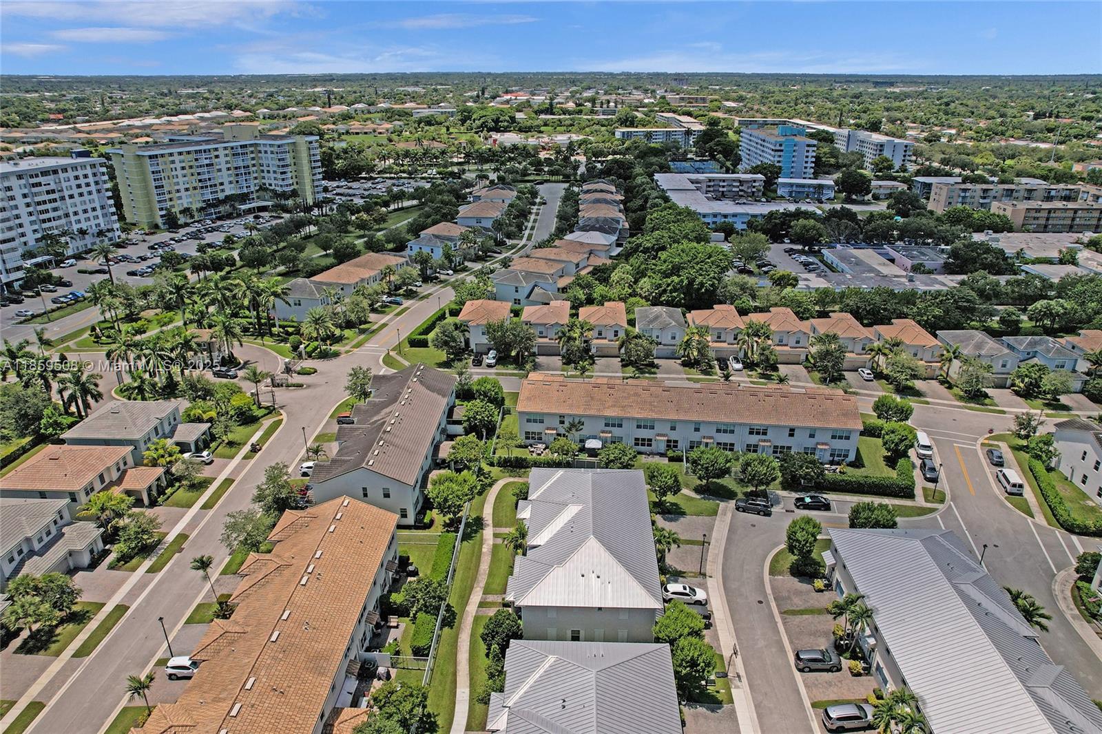 HILLCREST COUNTRY CLUB NO - Residential