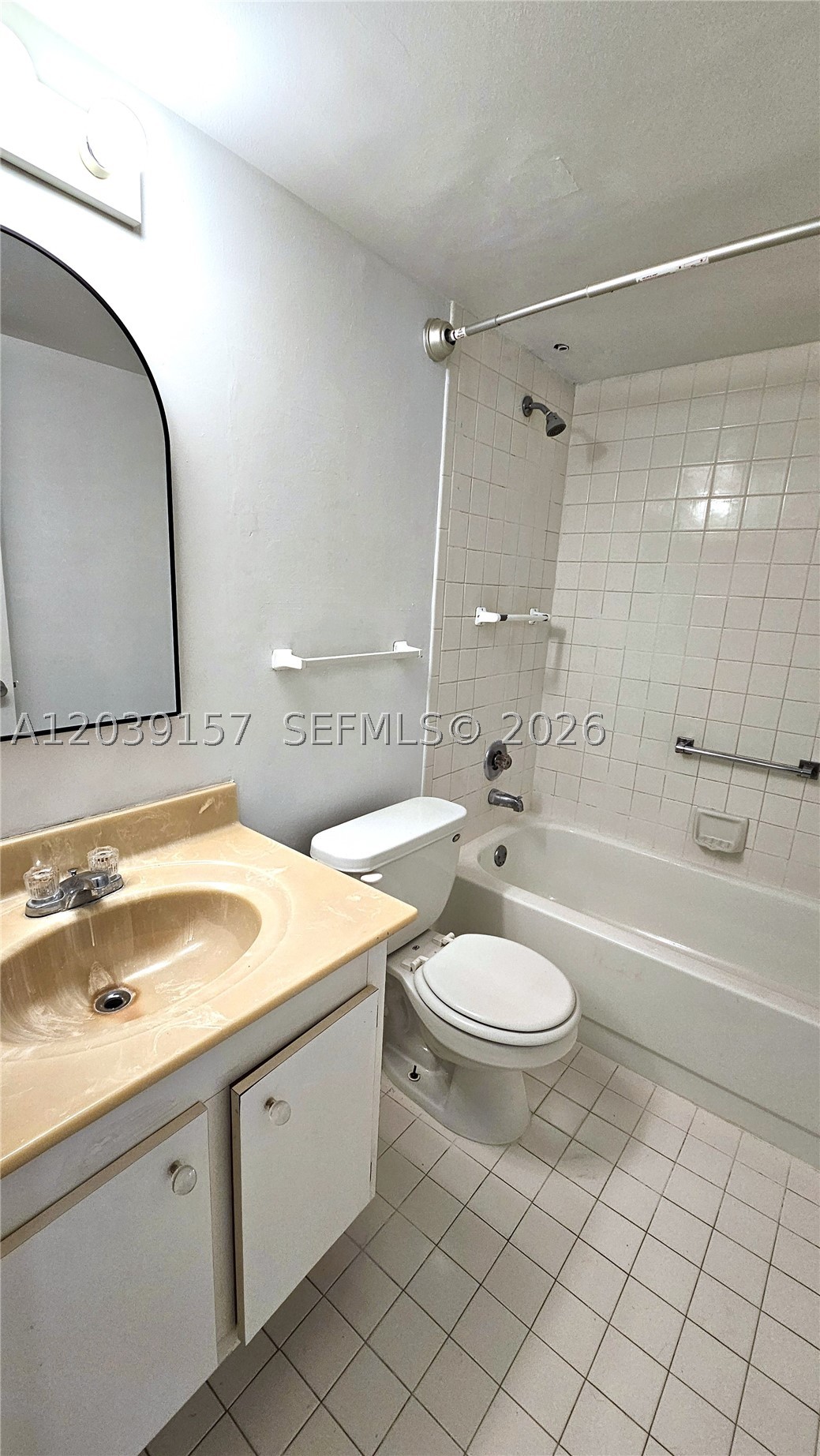 KINGSLEY AT CENTURY VILLA - Residential