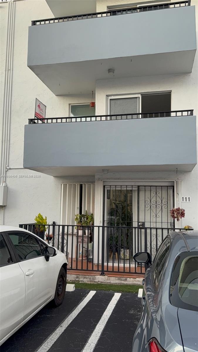 GROVE GARDENS CONDO - Residential