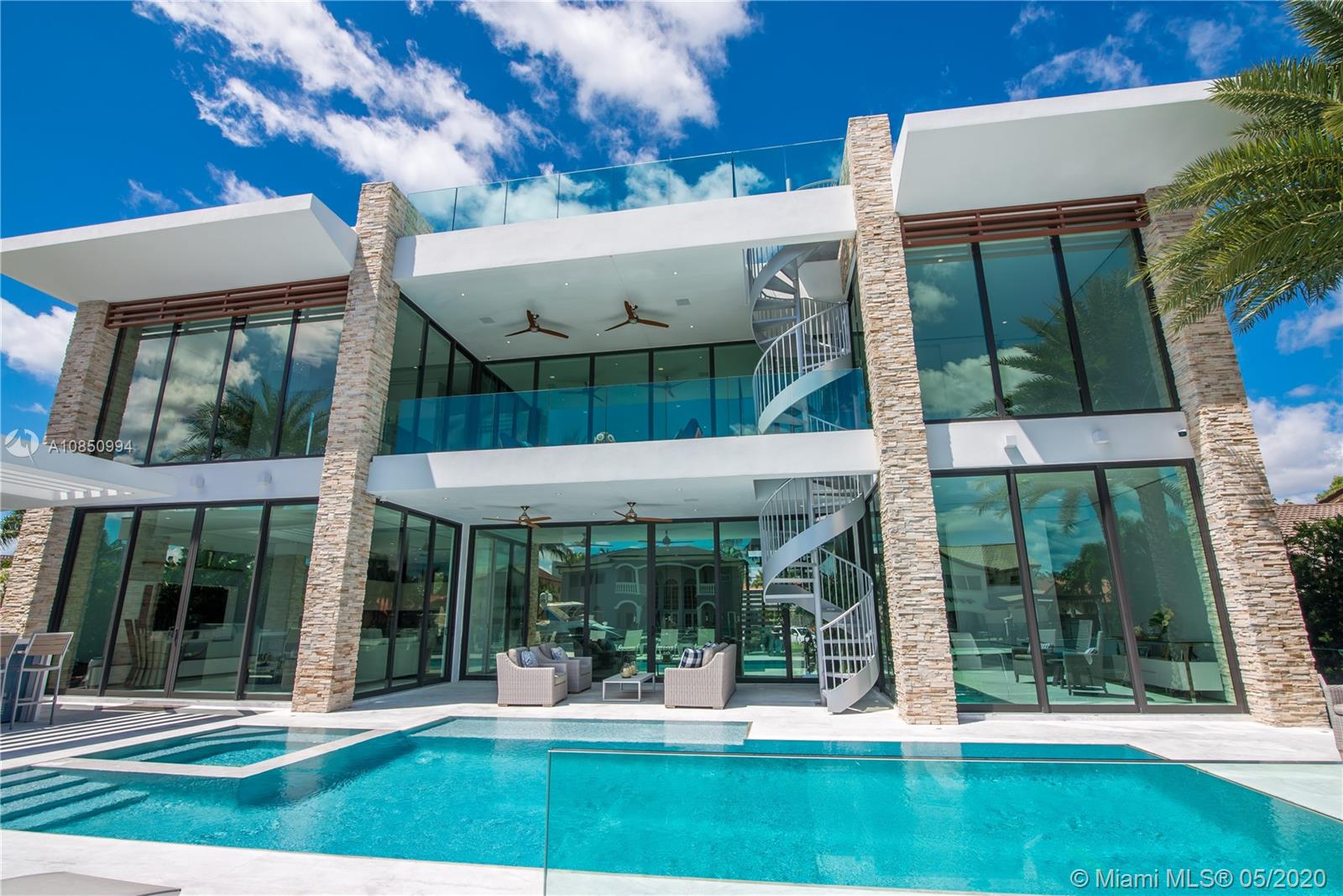 EASTERN SHORES - Residential