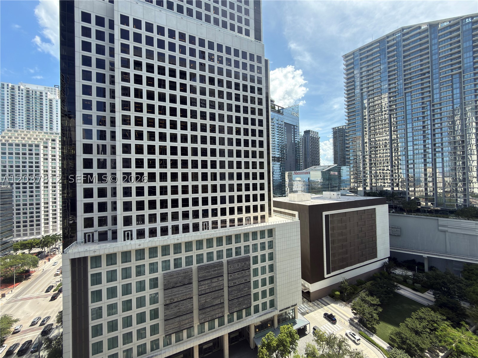 500 BRICKELL EAST CONDO - Residential