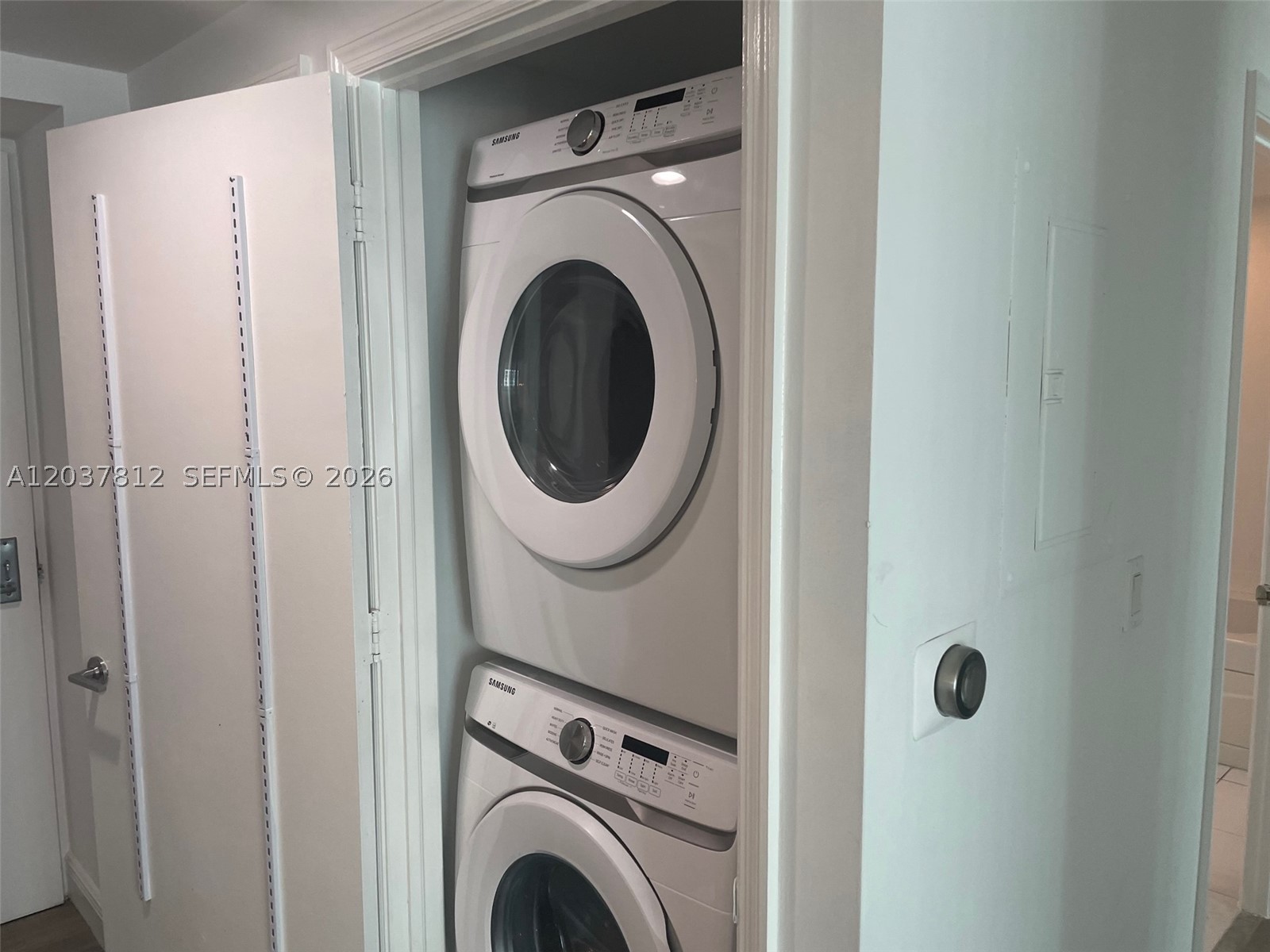 500 BRICKELL EAST CONDO - Residential
