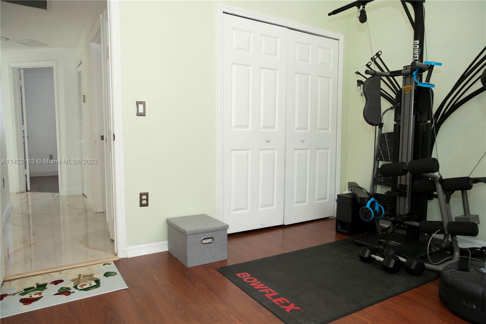 TROPICAL LANDINGS CONDO - Residential