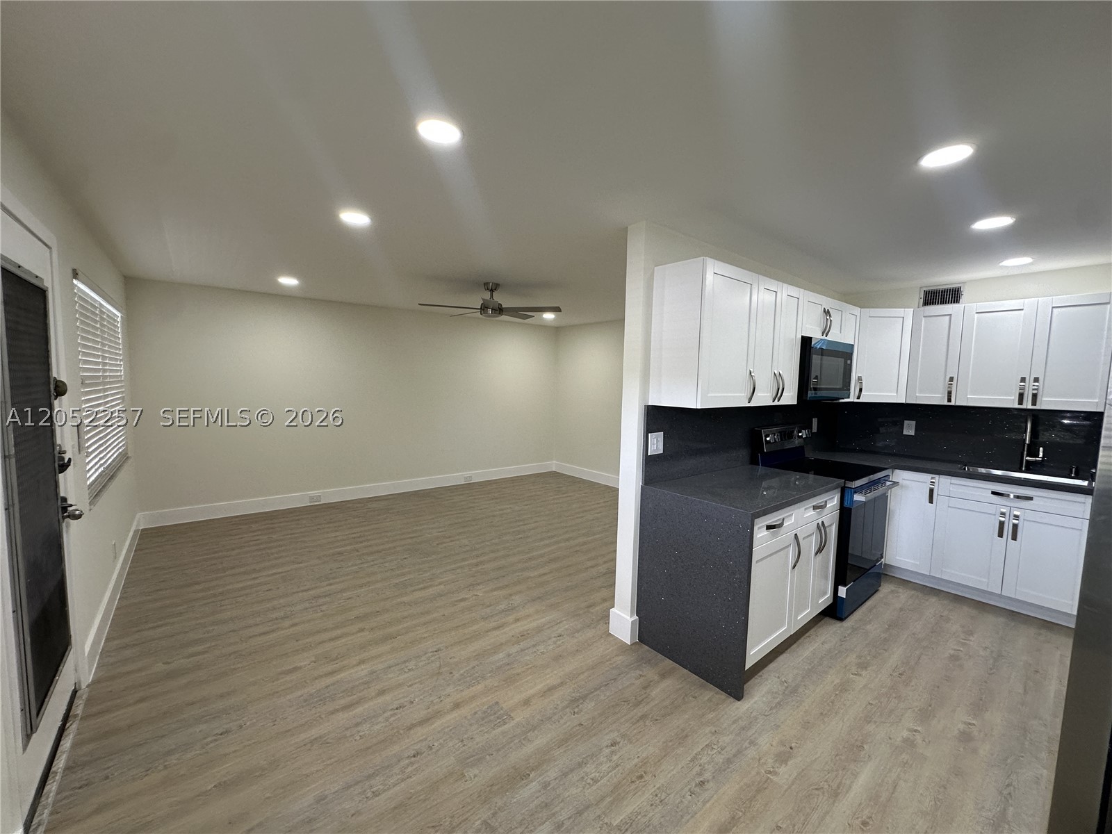 KINGSLEY AT CENTURY VILLA - Residential