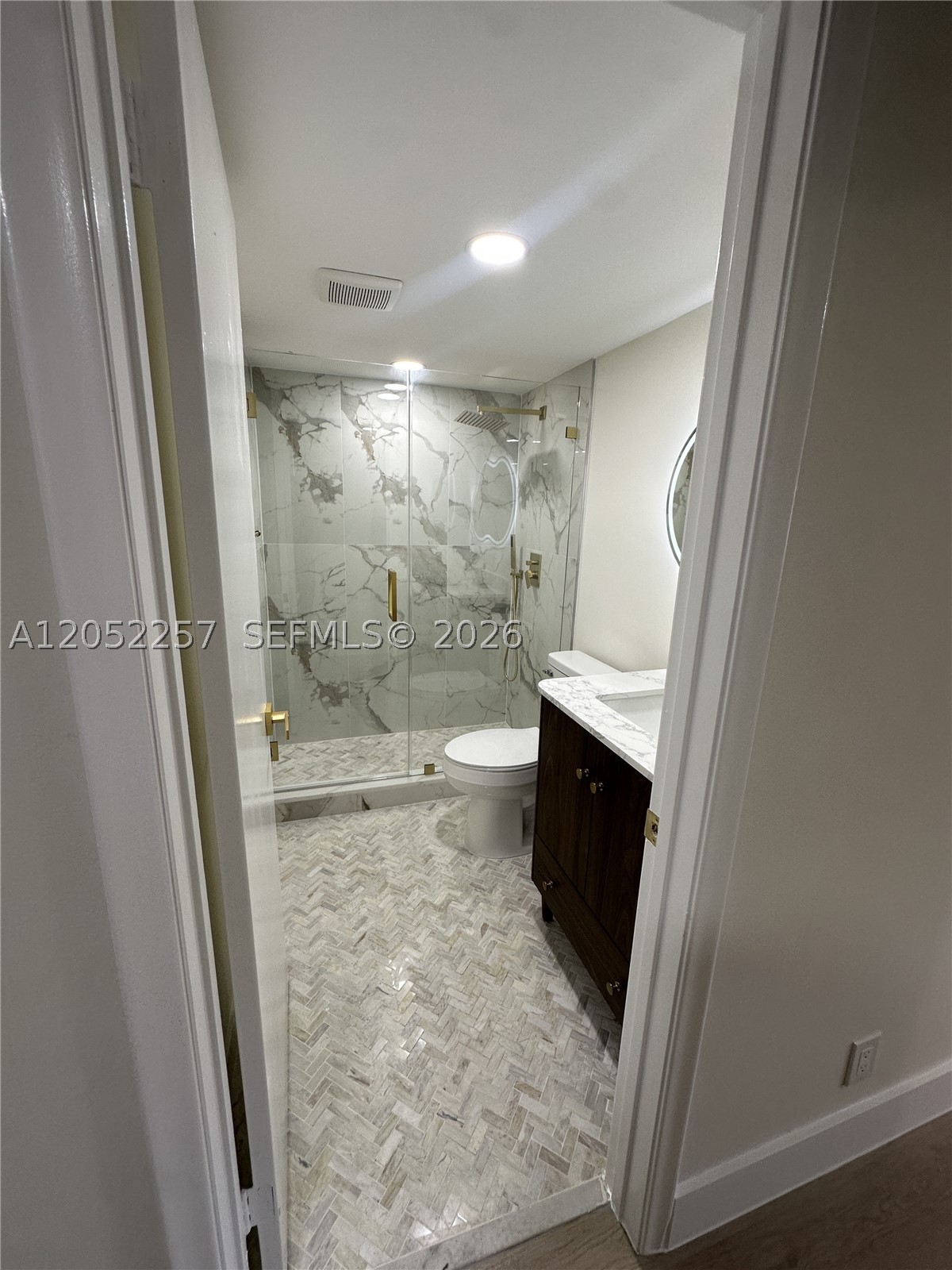 KINGSLEY AT CENTURY VILLA - Residential