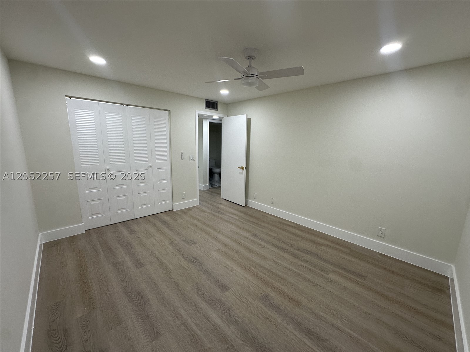 KINGSLEY AT CENTURY VILLA - Residential