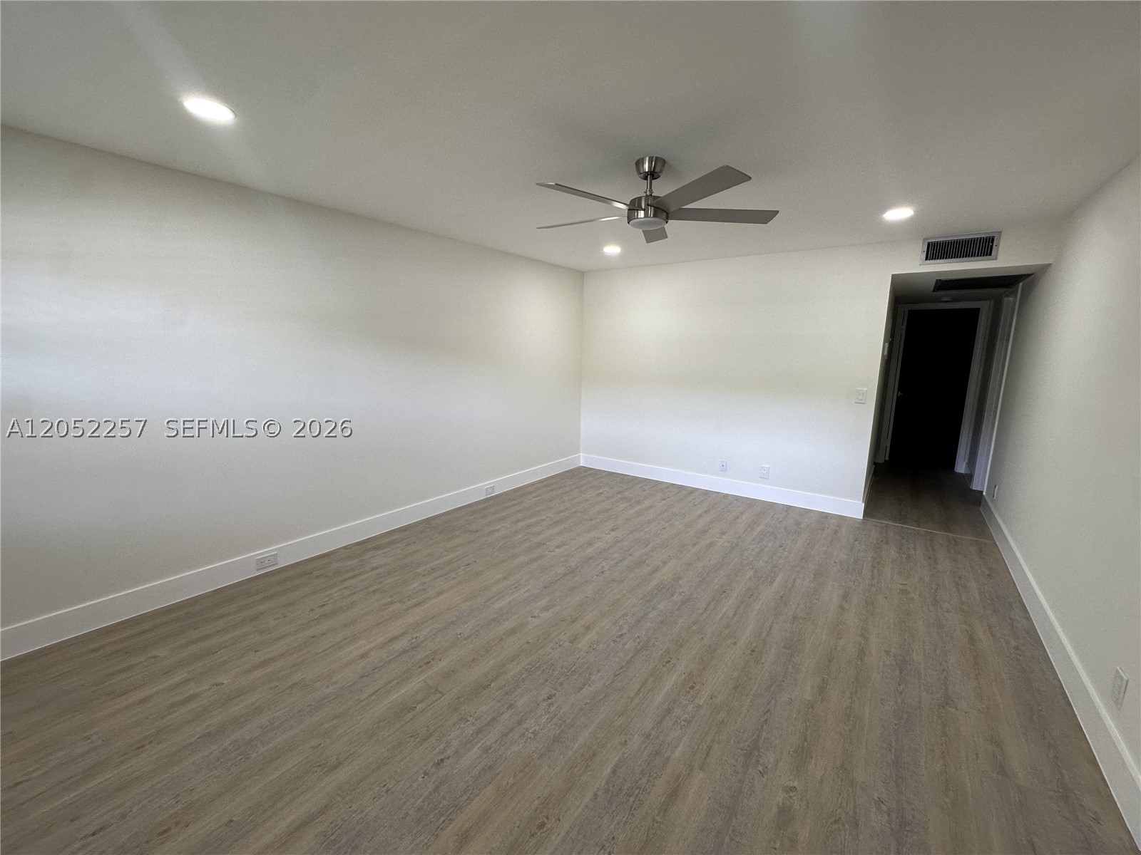 KINGSLEY AT CENTURY VILLA - Residential
