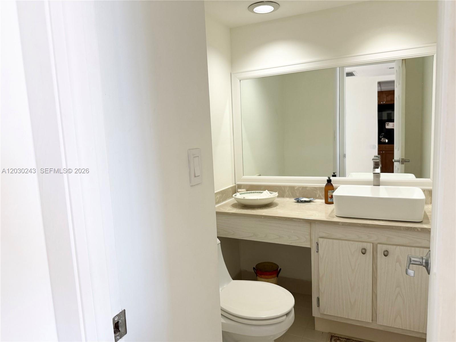 BRICKELL PLACE PHASE II C - Residential