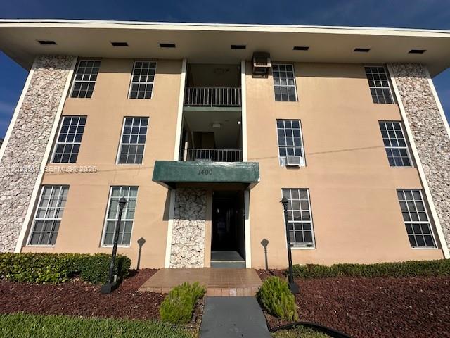 C GAB DOUGLAS SEC - Residential Lease