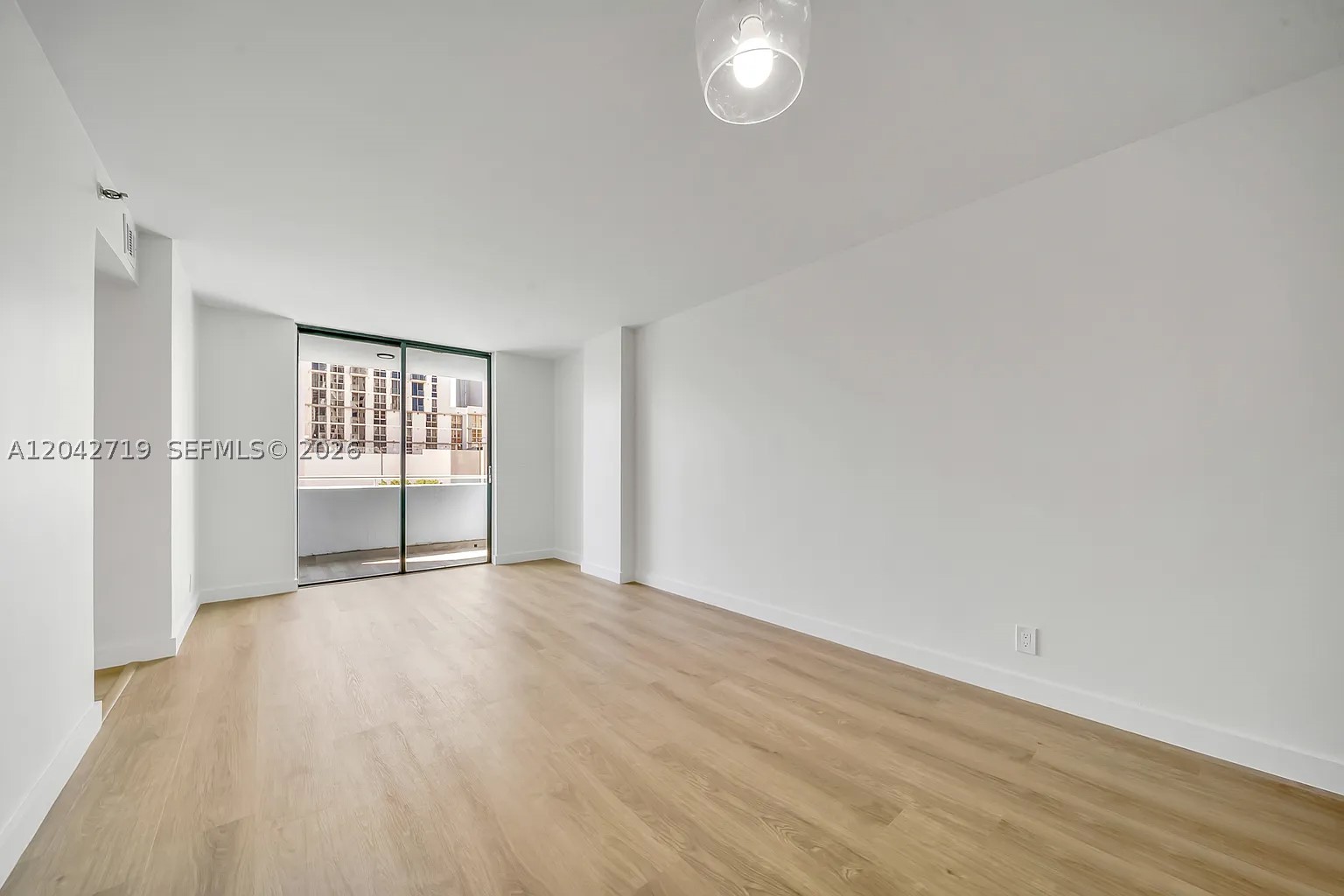 RIOPLAZA CONDOMINIUM NORT - Residential Lease