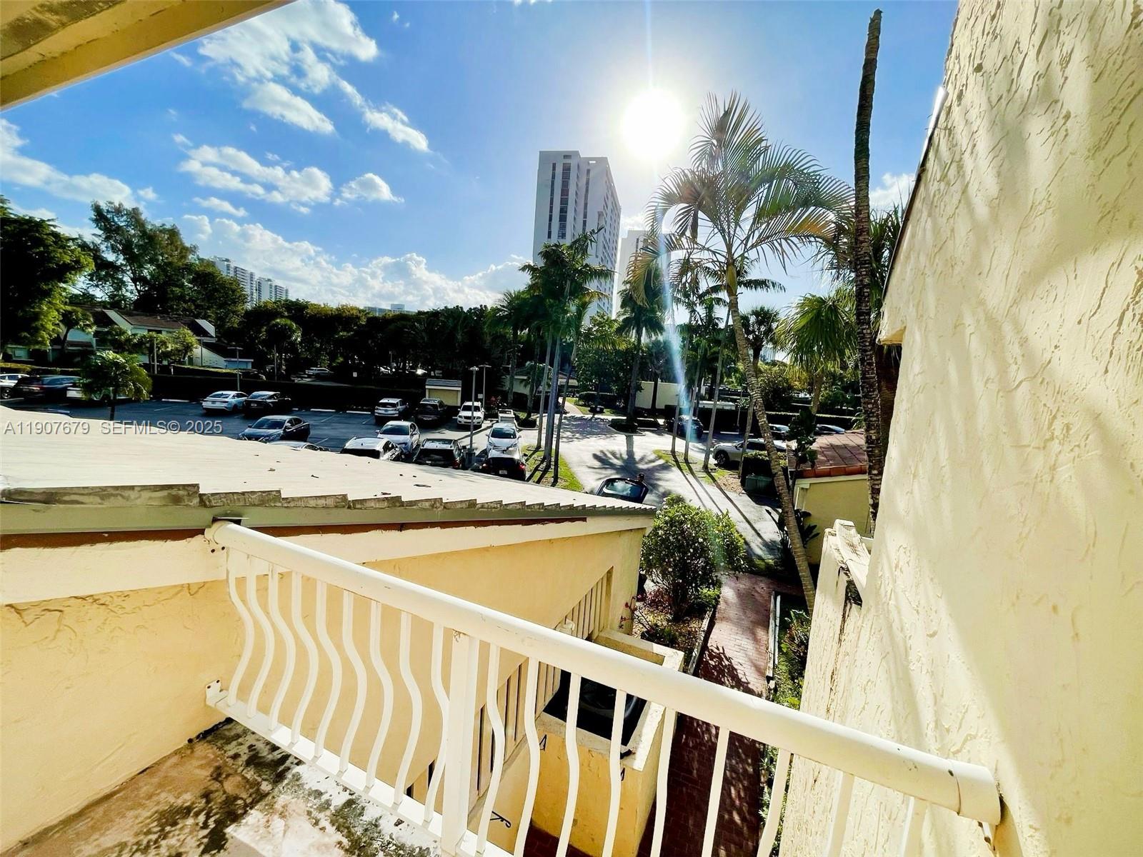 DELVISTA A CONDO - Residential