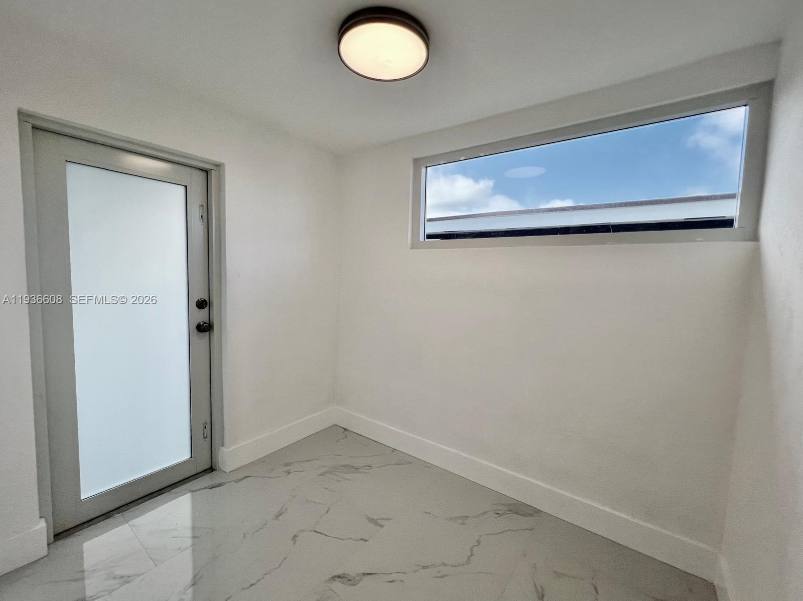 6TH ADDN TO HIALEAH - Residential