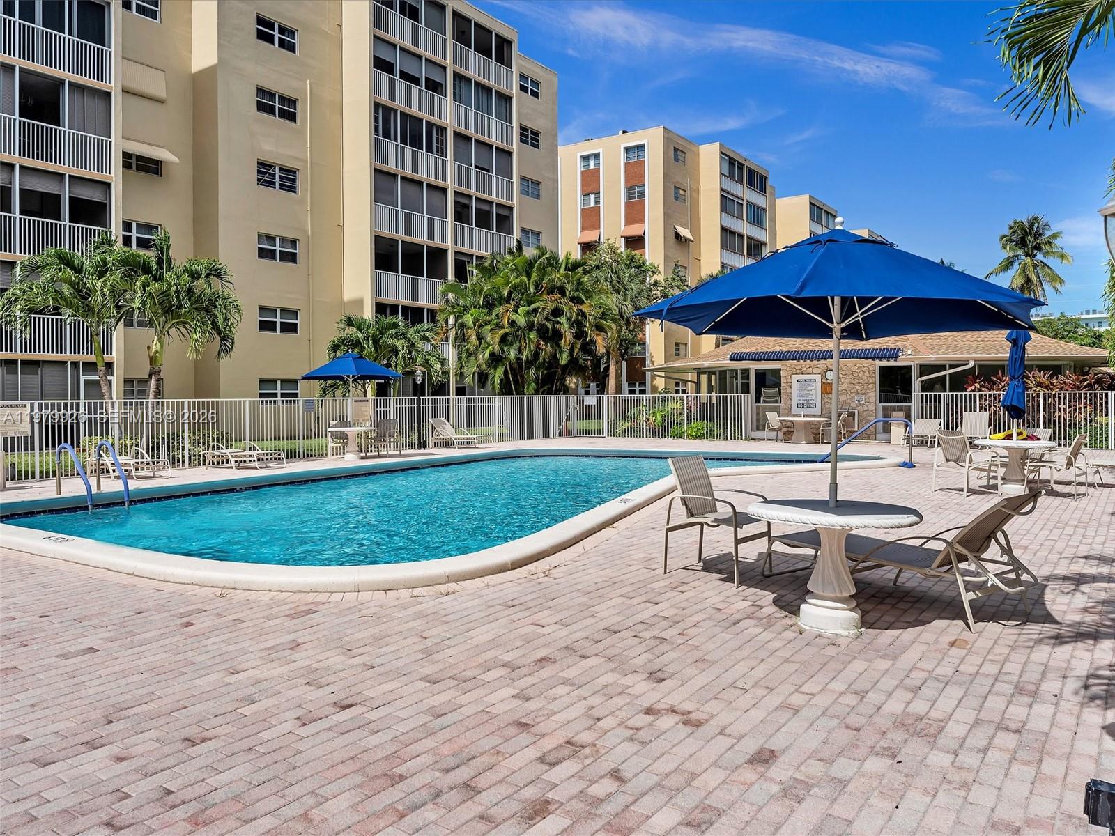 MEADOWBROOK TOWERS CONDO - Residential
